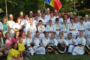 Imnul naţional va fi sărbătorit prin muzică şi dans la Ansamblul Artistic Mureşul