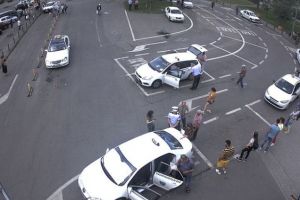 Taximetriştii din Gară, luaţi la bani mărunţi