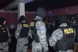 TRAFIC cu ECSTASY într-un CLUB din Fraţii Goleşti!