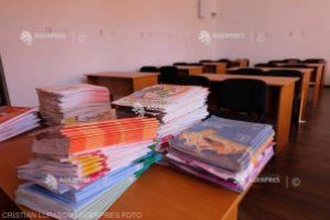 MEN: Peste trei sferturi dintre manualele şcolare pentru clasele I-VII sunt asigurate