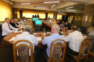Regulamentul privind funcţionarea parcărilor cu plată din Suceava a fost actualizat