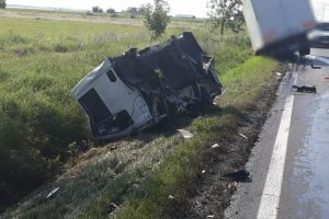 UPDATE: 5 morţi într-un accident pe DN71
