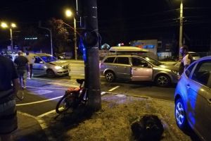 Accident pe Calea Aradului: Tânără la spital din cauza unui şofer neatent