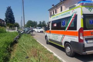 Un nou accident cu români în Italia: Patru tineri au fost răniţi, o fată în stare gravă (VIDEO)