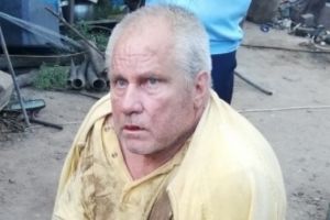 „Nu-l pedepsiţi! Daţi-l la părinţi!” Mii de oameni au plâns citind această poezie