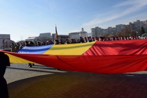 LIVE VIDEO: ZIUA Imnului Naţional al României, sărbătorită la Alba Iulia, în Piaţa Tricolorului