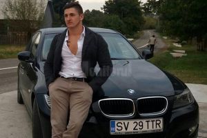 Reclamaţie de furt de 100.000 de euro şi de incendiere intenţionată, după ce casa unui ...
