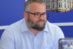 Cum explică constructorul decapările de strat de uzură abia pus de pe DN 18 Suceava-Maramureş