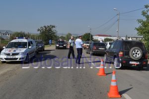 25 de permise reţinute şi amenzi de peste 100.000 lei, după o amplă acţiune în stradă a poliţiştilor rutieri botoşăneni