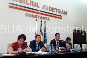 Consiliul Judetean Constanta, convocat in sedinta extraordinara: Consilierii PNL si PMP cer constituirea Comisiei de repartizare transparenta a alocarilor bugetare (galerie foto)