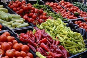 Se deschid primele magazine Agroalimentare ”Unirea”. Produse exclusiv româneşti