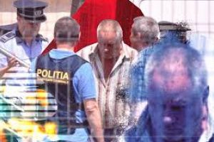 INFORMAȚII ȘOCANTE ÎN CAZUL CARACAL! ÎNTR-O NOPTIERĂ, LÂNGĂ ALEXANDRA, ERA BULETINUL SOȚIEI LUI DINCĂ