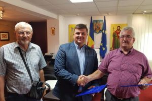 Contractul de realizare a Centrului Multifuncţional „Arta” Iţcani a fost semnat azi ...