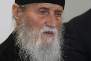 Dezbatere „Rolul Bisericii şi al ÎPS Pimen în judeţul Suceava”, la aniversarea de 90 de ...