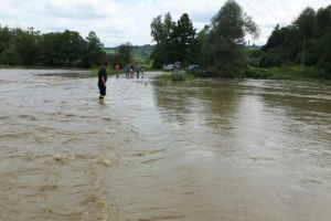 După codul galben de ploi pentru Sibiu s-a emis şi un cod galben de inundaţii