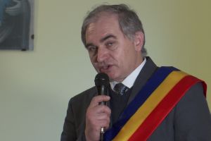 Comuna Dolheşti, o piesă de şah pe tabla consilierilor locali