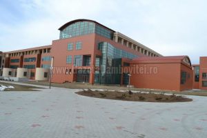 Record de înscrieri la Universitatea „Valahia” în prima sesiune!