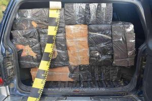 Ţigări de contrabandă de aproape 40.000 de euro, reţinute la Straja