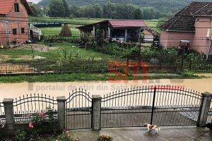 FOTO. Inundaţii în Oaş. Mai multe localităţi au fost afectate de furtună