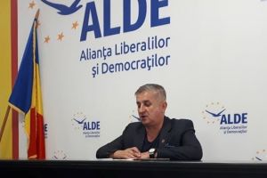 Eusebiu Pistru candidează la funcţia de preşedinte al Consiliului Judeţean Arad