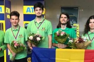 Elev din Câmpulung, medaliat cu argint la Olimpiada de Informatică a Europei Centrale!