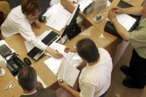 Posturile vacante din administraţia publică – blocate