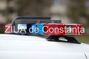 Accident in Constanta, intre un autoturism si un taxi. Pasager usor ranit
