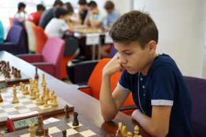 FOTO Elevi botoşăneni, pe locul II la Campionatul Naţional Școlar de Șah „Elisabeta Polihroniade”