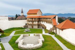 VIDEO Spectacole de animaţie medievală, la Cetatea Marienburg, din Feldioara