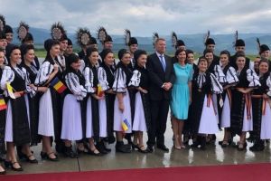 Junii Sibiului şi Silvia Macrea decoraţi de preşedintele României