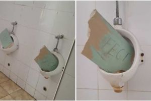 FOTO| Știrea ta: Semne de DECĂDERE, exact ca la sfârşitul Imperiului Roman: Toaletele publice din staţia CFR Alba Iulia au ajuns un loc terifiant