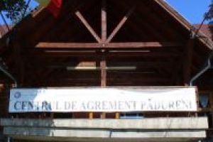 Tabără naţională dedicată adolescentelor, luna aceasta, în judeţul Covasna