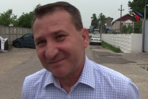 Fostul primar al Bacăului Romeo Stavarache, eliberat condiţionat din închisoare