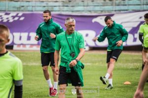 Revenit pe teren după două sezoane, Mihai Guriţă a predat o nouă lecţie de fotbal la cei ...