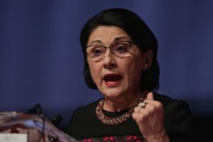 Ecaterina Andronescu, demisă, din cauza declaraţiilor „profund greşite”