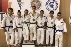 Toţi judoka de la Liberty LPS Bihorul s-au situat pe podium la etapa de Euroligă U16 din Serbia (FOTO)