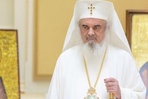 Să nu fim egoişti în rugăciune şi faptă, îndeamnă Patriarhul Daniel