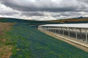 Procesul între firma care a construit Centrul de Management Integrat al Deşeurilor de la Galda de Jos şi Consiliul Judeţean Alba, cu o miză de aproape 8 milioane de lei, a ajuns în faza expertizelor şi investigaţiilor hidrologice şi geofizice