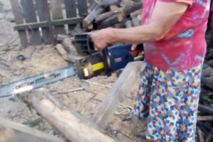 Bărbat tăiat cu DRUJBA la Valea Mare Pravăţ!