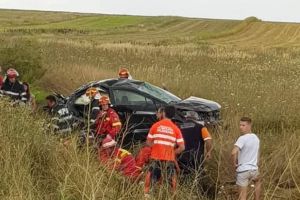 FOTO Tragedie rutieră! O persoană a murit, iar un copil de doi ani a ajuns la spital