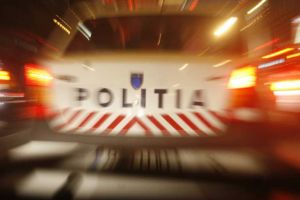 Poliţia în urmărire pe străzile din Topliţa