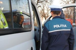 Acţiune la nivel naţional pentru depistarea celor care fac transport ilegal de persoane