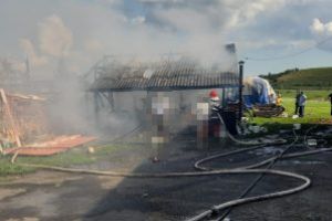 Incendiu la o lemnarie din Rogoz