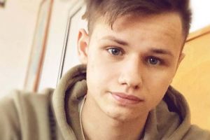 Infractor în şcoală! Mângâiat de instanţă după orgia din cimitir, derbedeul din Valea lui Mihai a jefuit o şcoală