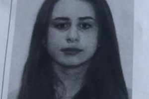 Tânără de 15 ani căutată de poliţişti după ce a dispărut de acasă, din Timişoara