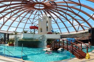 ADP Oradea angajează asistent medical pentru aquapark