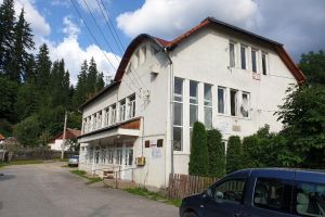 Se reabilitează clădirea dispensarului din Borsec