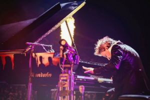 Pian din Bucureşti: Filarmonica de Stat din Oradea nu dă în chirie pianul de 180.000 de euro pentru concertul extraordinar al lui Havasi din Piaţa Unirii