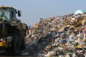Probleme la închiderea gropii de gunoi de pe Odoreului. Explicaţiile Consiliului Judeţean