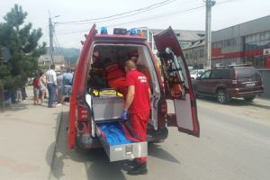 Copil de 5 ani lovit de maşină la Sângeorz-Băi, femeie de 77 de ani accidentată la Beclean